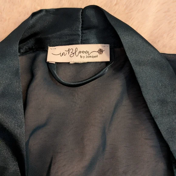 In Bloom Lounge Set - Picture 3 of 6